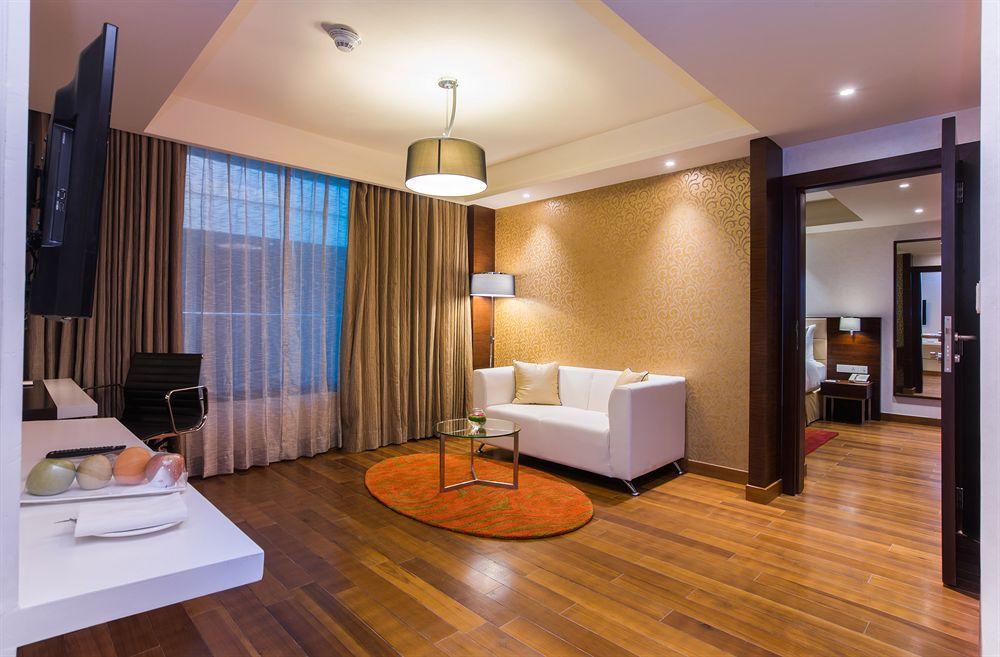 Howard Johnson By Wyndham, Hebbal, Bengaluru Bangalore Exterior foto