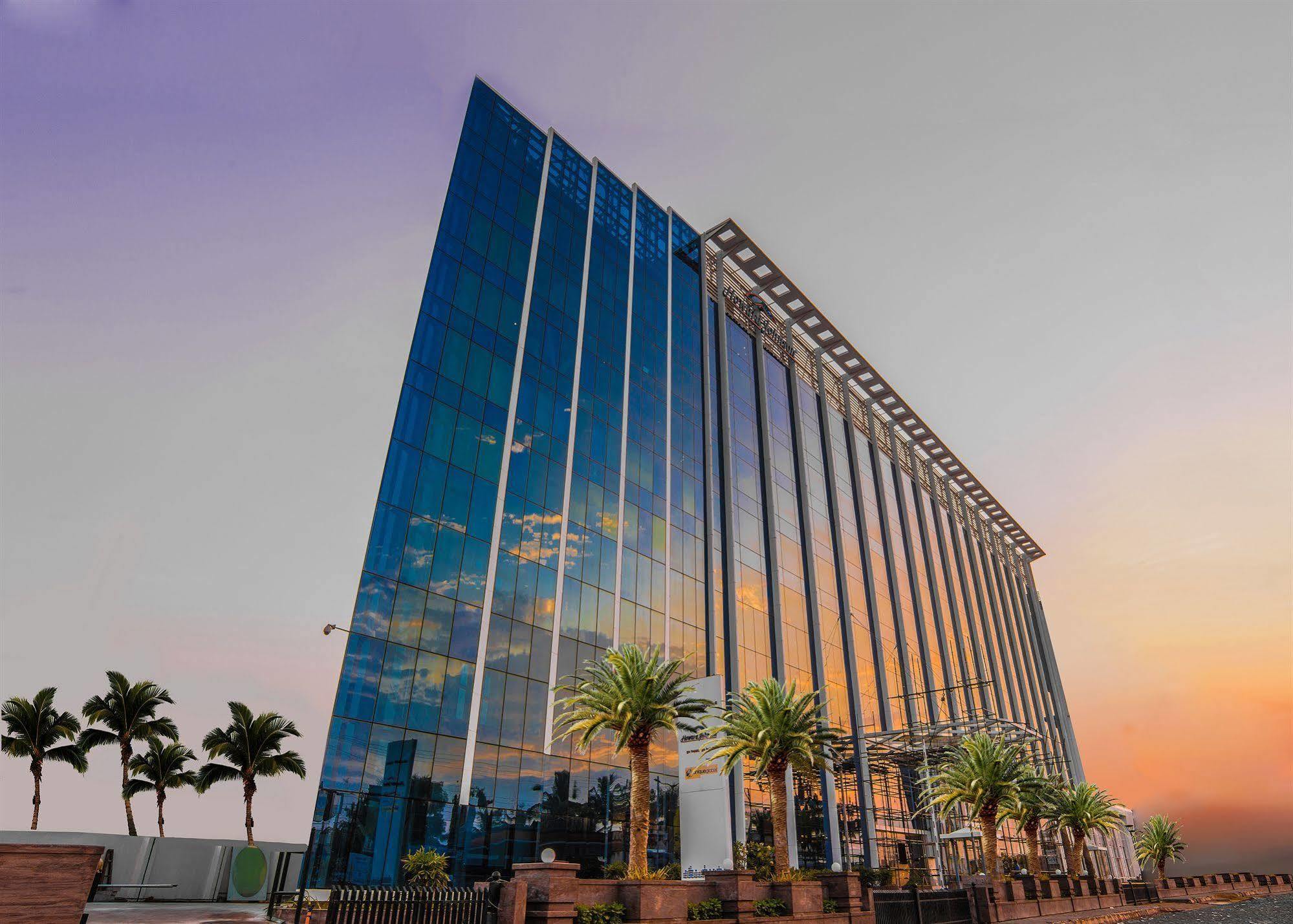 Howard Johnson By Wyndham, Hebbal, Bengaluru Bangalore Exterior foto
